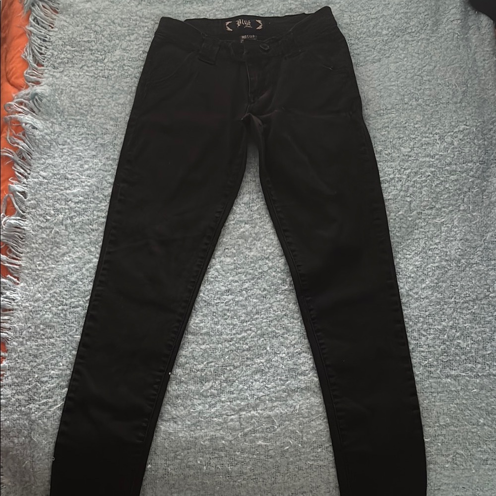 Elegant Black Skinny Jeans for Women